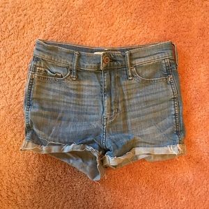 Light Wash High-Waisted Hollister Shorts